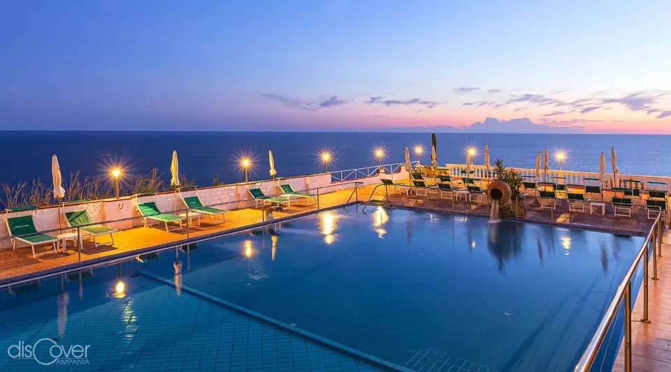 hotel grazia alla scannella hotel a ischia foto pagina servizi piscina e mare 1